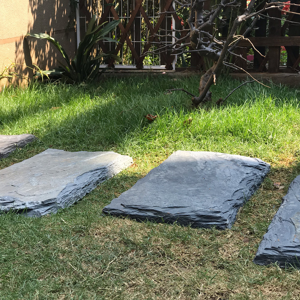 园林不规则汀步石庭院花园草坪垫脚铺路青石板户外公园踏步石地砖