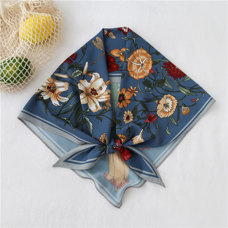 复古韩国三角形小丝巾女百搭春秋多用发带装饰时尚长条领巾薄围巾