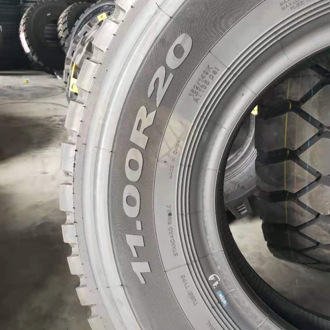 现货供应卡车轮胎11.00r20混凝土搅拌车渣土车三线花纹