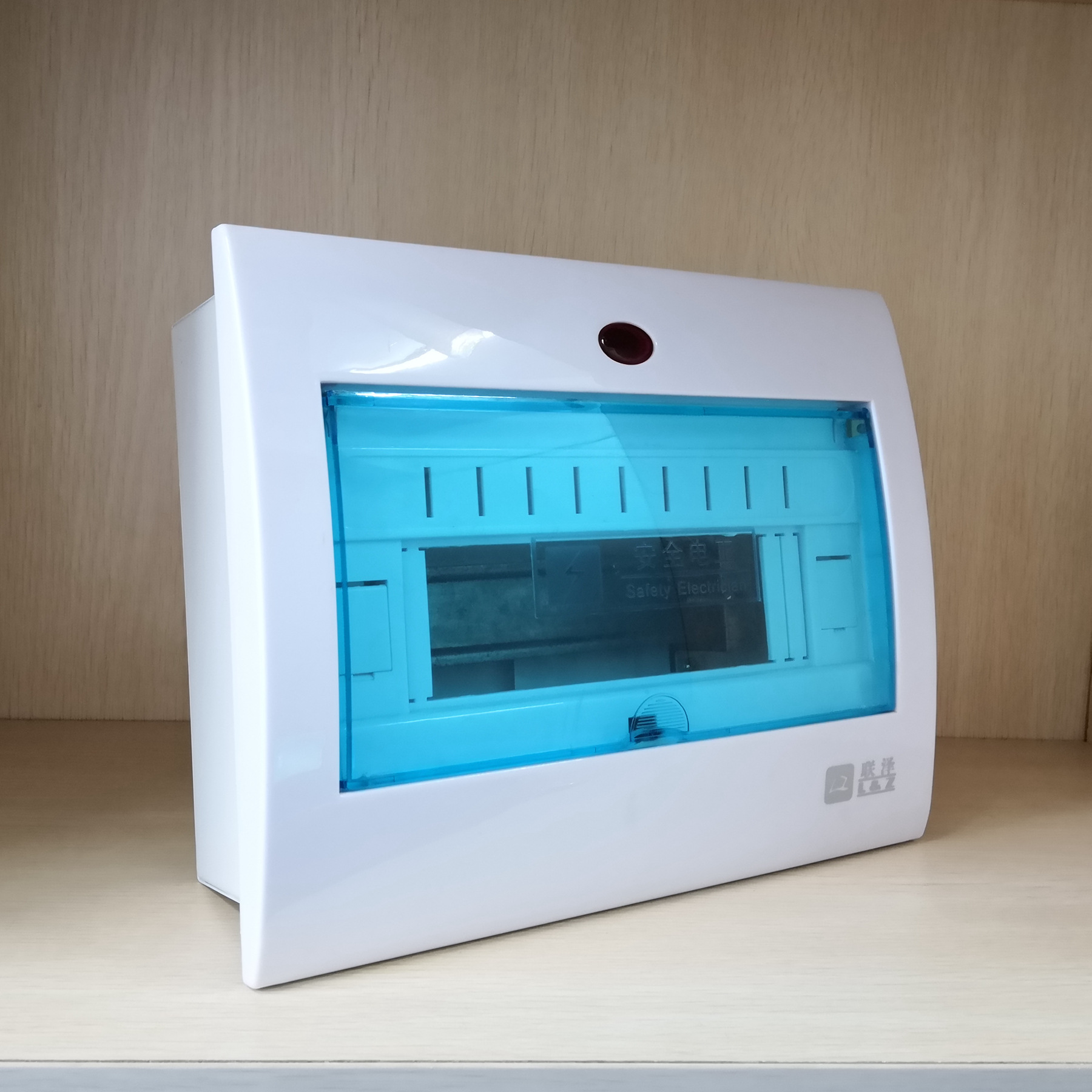 现货供应 pz30家用强电箱 照明配电盒 暗装铁底空开箱 7-9位明装