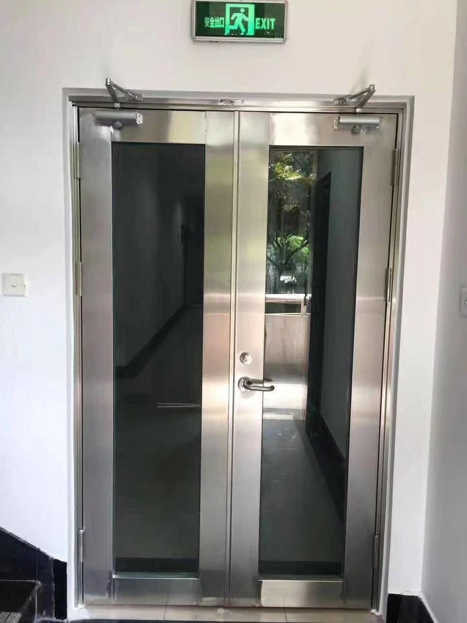 防盗耐热隔烟钢制防火门 非标定制商场楼梯消防通道甲级防火门