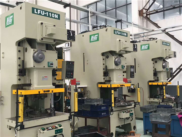 高精密冲床品质冲床台湾徕富 lwf-315开式双轴气动冲床