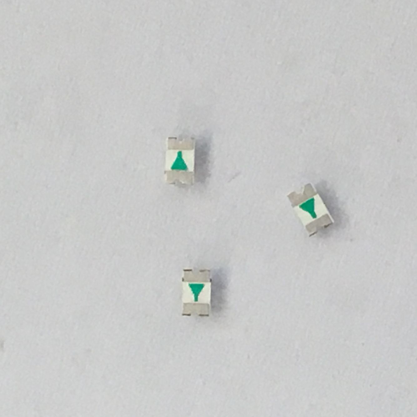 0805贴片灯珠 led灯珠 指示灯专用灯珠 0805翠绿蓝光