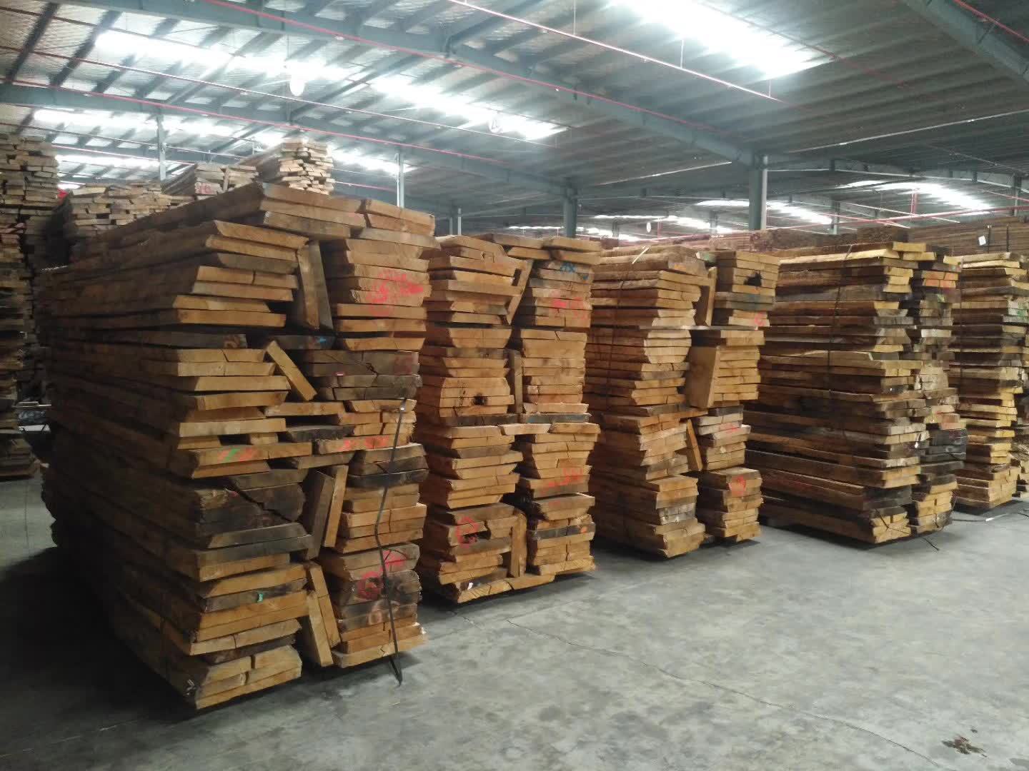 实木板材相似店铺>进入本店铺>厂房面积:加工方式:经营模式:经销批发