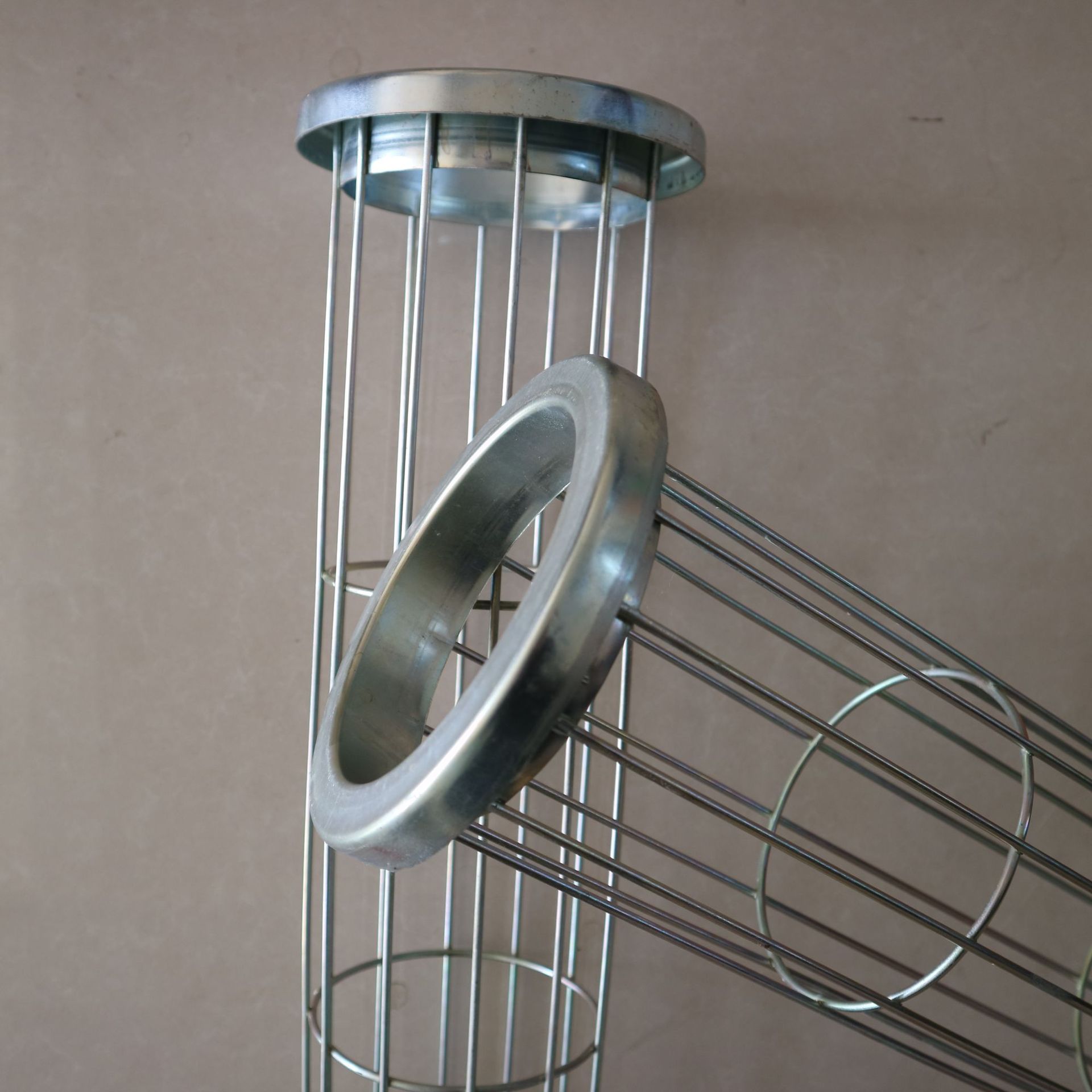 工业除尘滤袋骨架 除尘器喷塑除尘骨架 环保设备配件镀锌除尘骨架