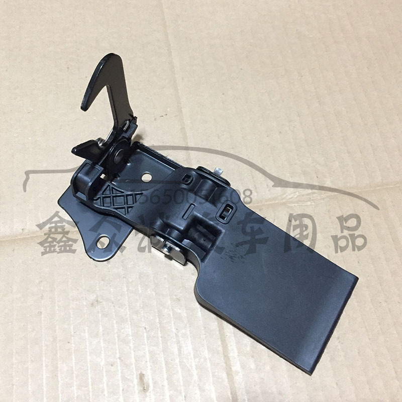 适用于大众奥迪q3 q5 a4l a6l机盖锁引擎盖下锁8u0823480a