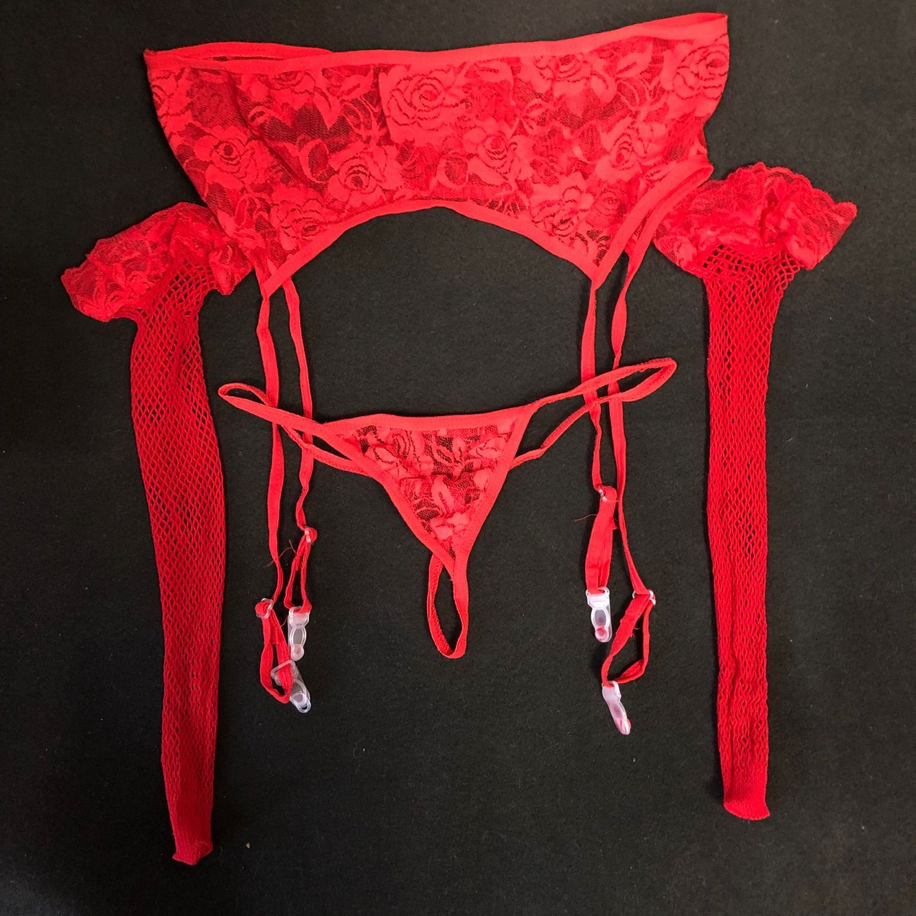 情趣内衣女蕾丝吊带袜加t内裤套装 丁字裤性感诱人长筒袜丝袜网袜