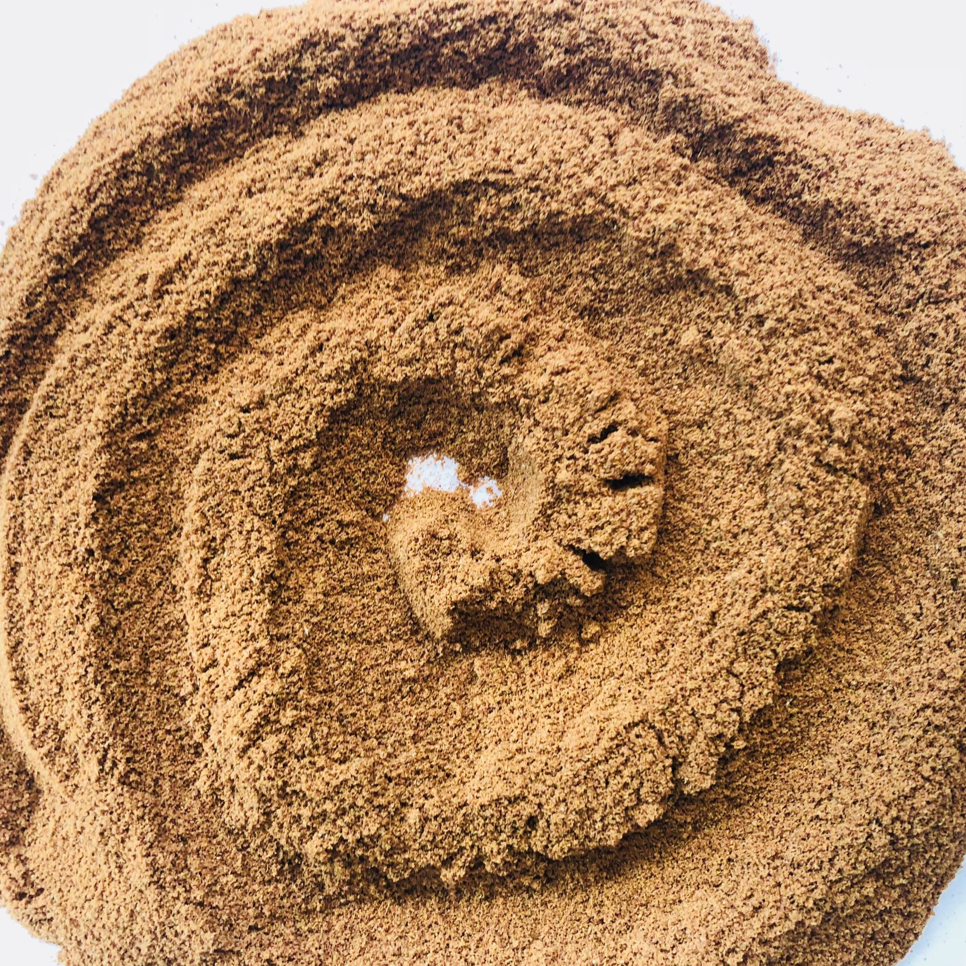 供应松针粉饲料级松针粉鸡猪兔用饲料原料饲料添加量大优先