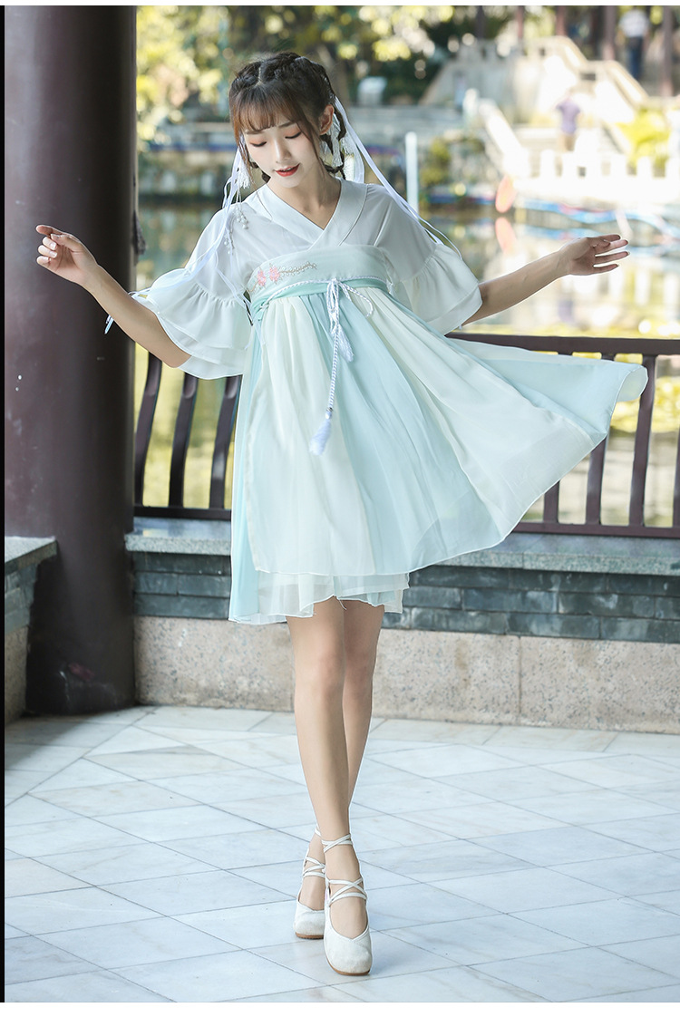 汉元素古装女 改良汉服对襟齐胸襦裙 绣花仙女裙 古风日常汉元素