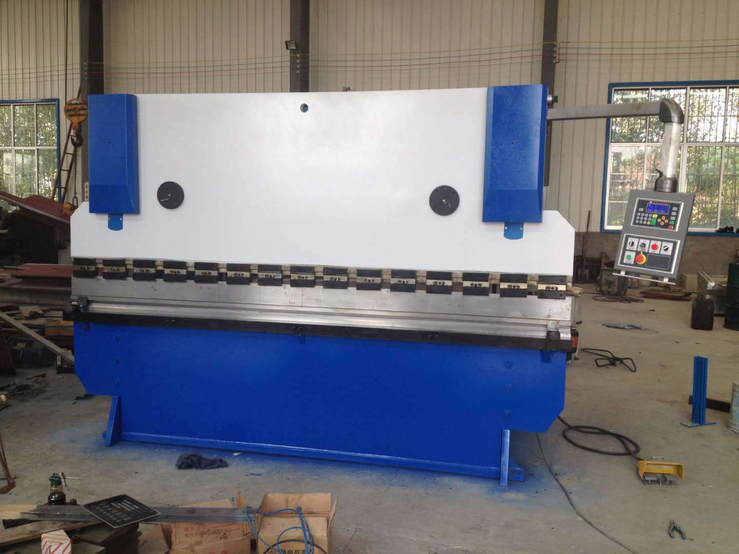 生产 液压钢板折弯机 25吨不锈钢板折边机 型材握弯机