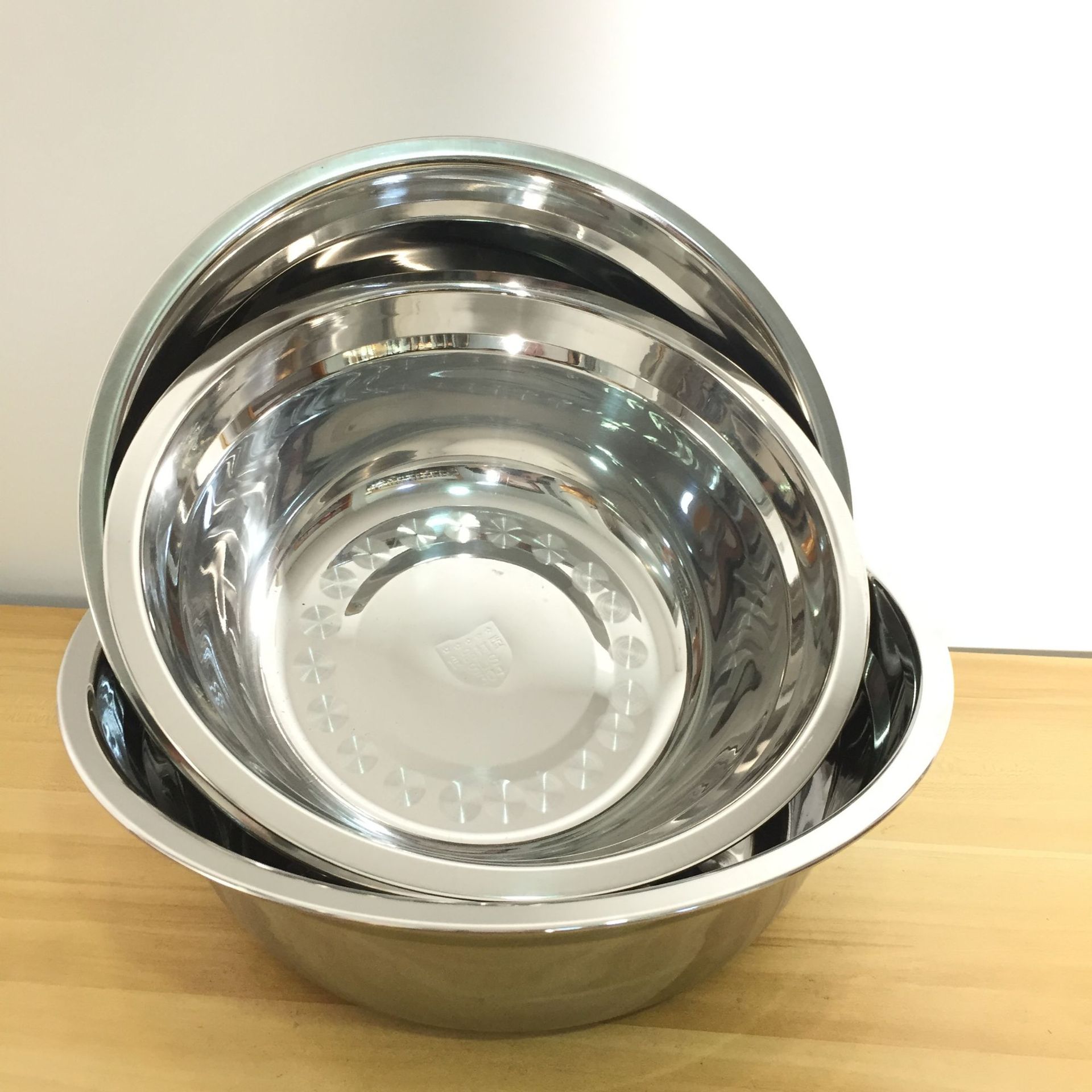 304不锈钢汤盆圆盘子 饭菜餐打饭盘子加厚加深 饭汤碗 酒店用品