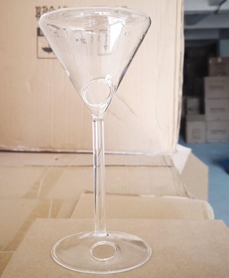 耐热玻璃饮料杯三角杯红酒杯吸管杯鸡尾酒杯马天尼杯果汁杯高脚杯