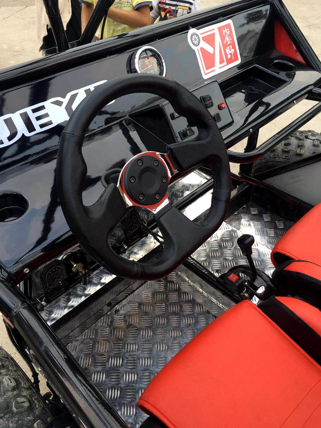 6驱6轮战车卡丁车 批发山地电动沙滩车配件 成人越野沙漠卡丁车