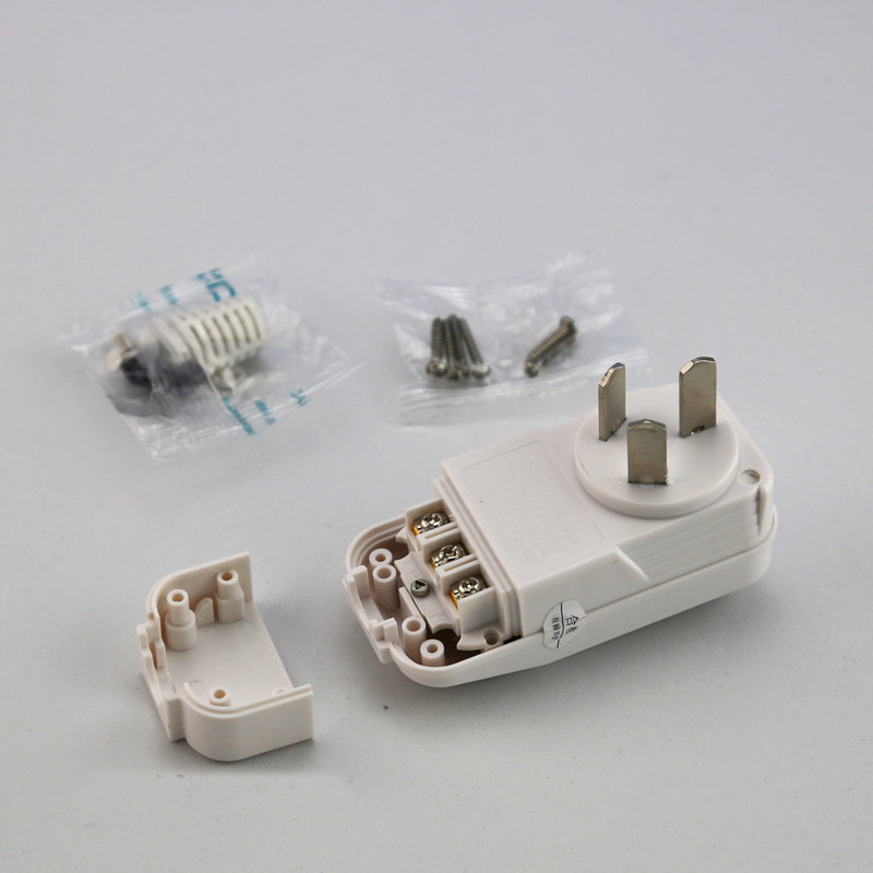 16a南岛漏电保护插头