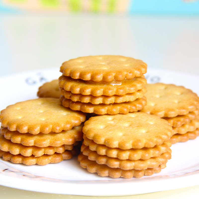 ddung冬己黑糖麦芽糖小饼干咸蛋黄夹心网红零食麦芽饼冬已小包装