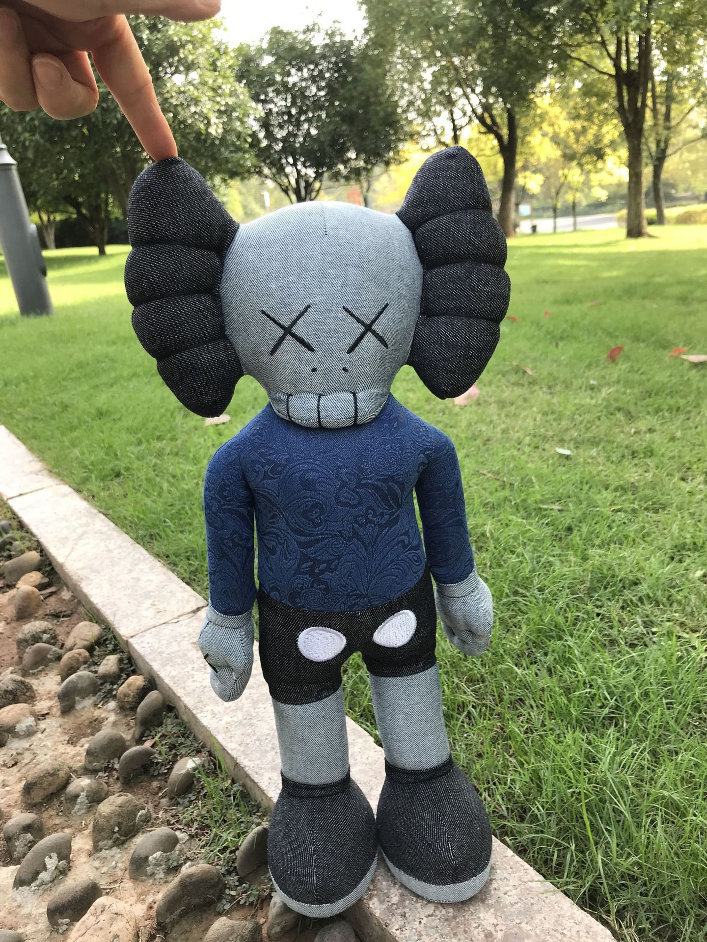 潮款45公分牛仔芝麻街玩偶橱窗摆设家居装饰摆设女生生日礼物