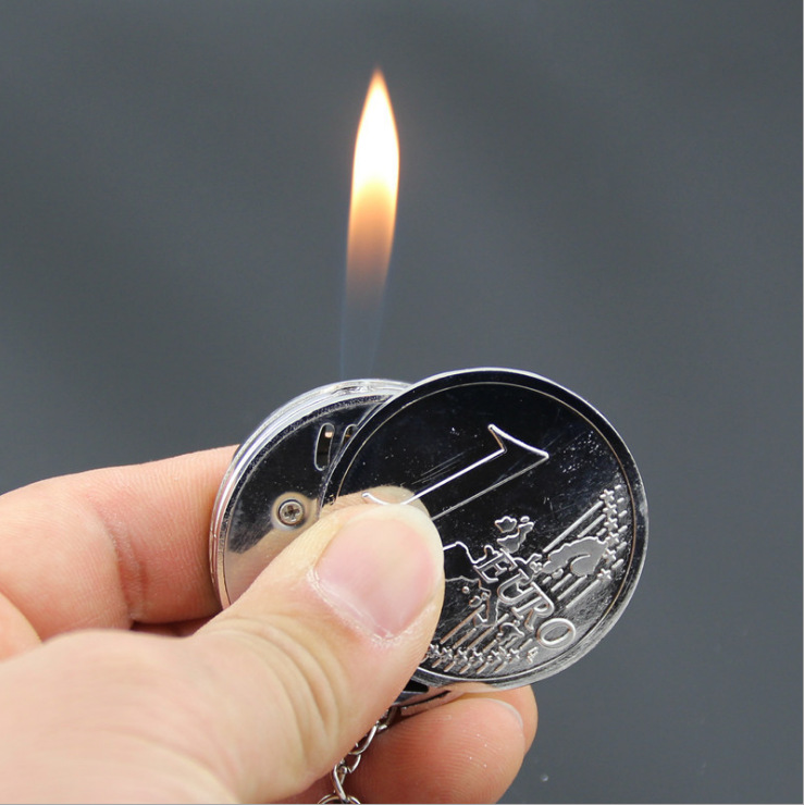 Factory Direct Sales Metal Lighter Gas Lighters Personality Creative Keychain Pendant Stall Hot Sale Wholesale