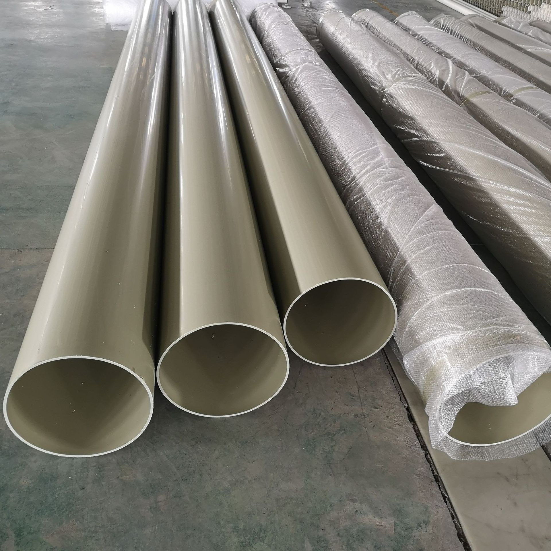 厂家供应耐酸碱pph管材 pp管材 耐腐蚀通风管 抗老化米黄色pp管