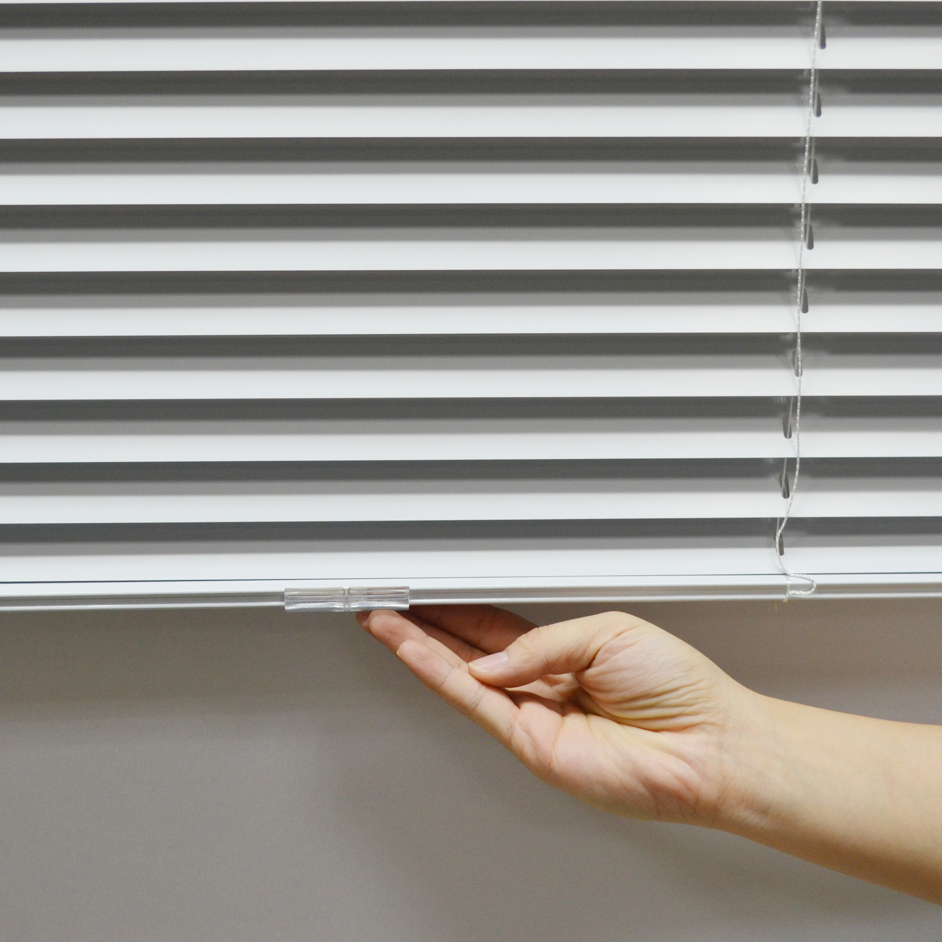 定制无绳推拉式铝合金百叶窗帘 热销欧美1寸办公室书房卧室百叶帘