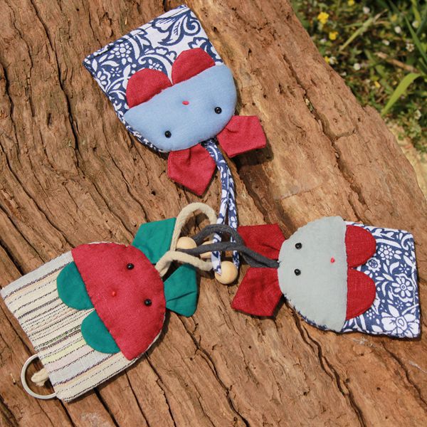 2019新款植物蓝染布艺钥匙扣 手拿携带方便车钥匙包小兔子款