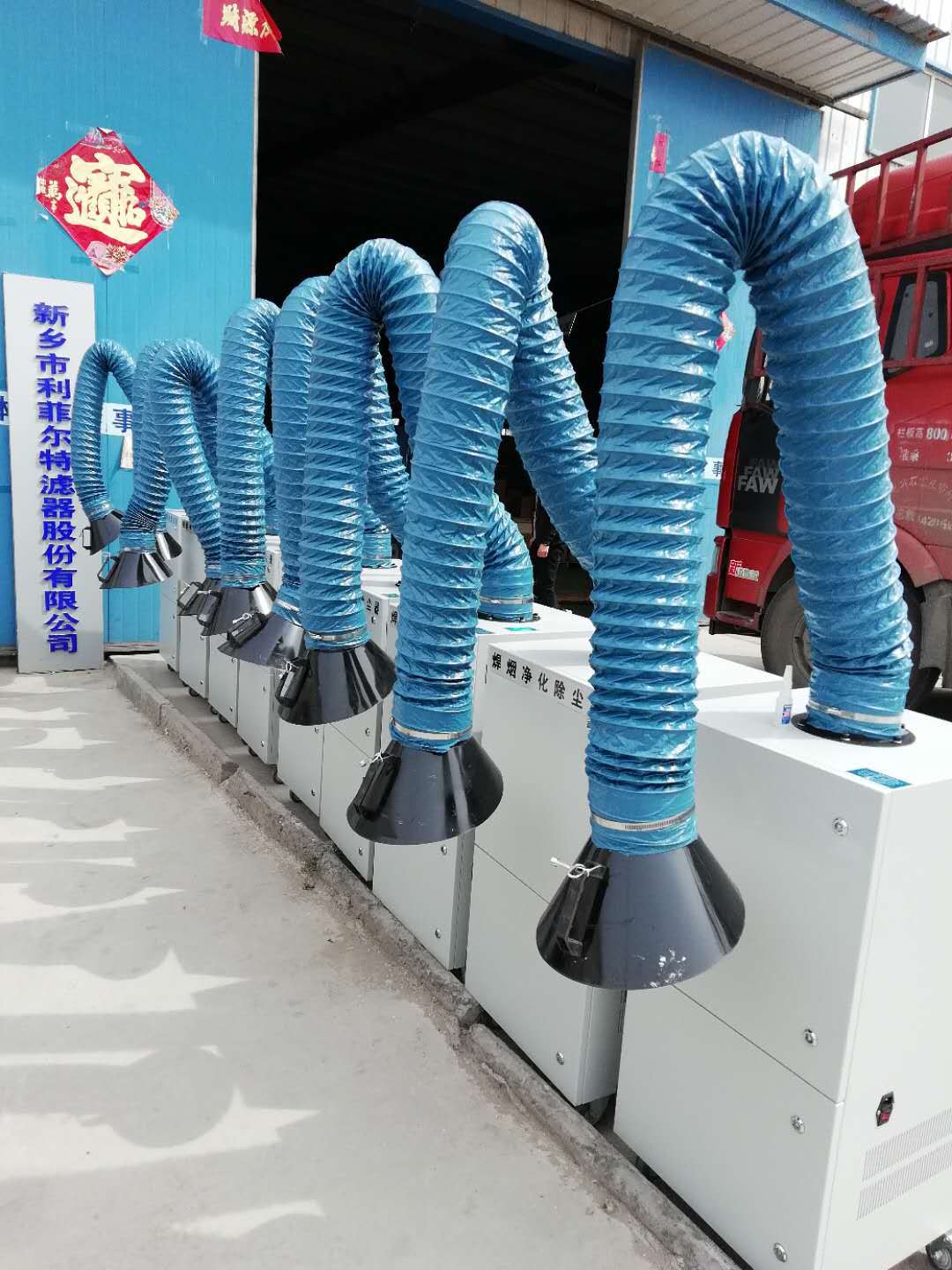 拆包机粉尘集尘机 工业型380v柜式集尘器 收集灰尘吸尘机-询价