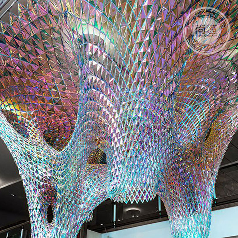 供应商场美陈/中庭幻彩镭射膜波浪型吊饰/可定制