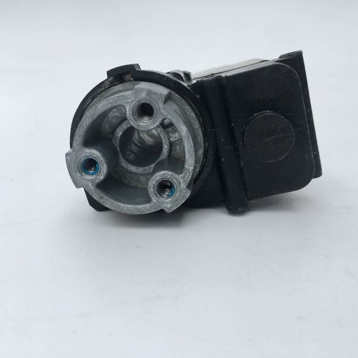 适用于北京现代ix25ix35朗动后视镜电机原装名图起亚折叠电机k2k3