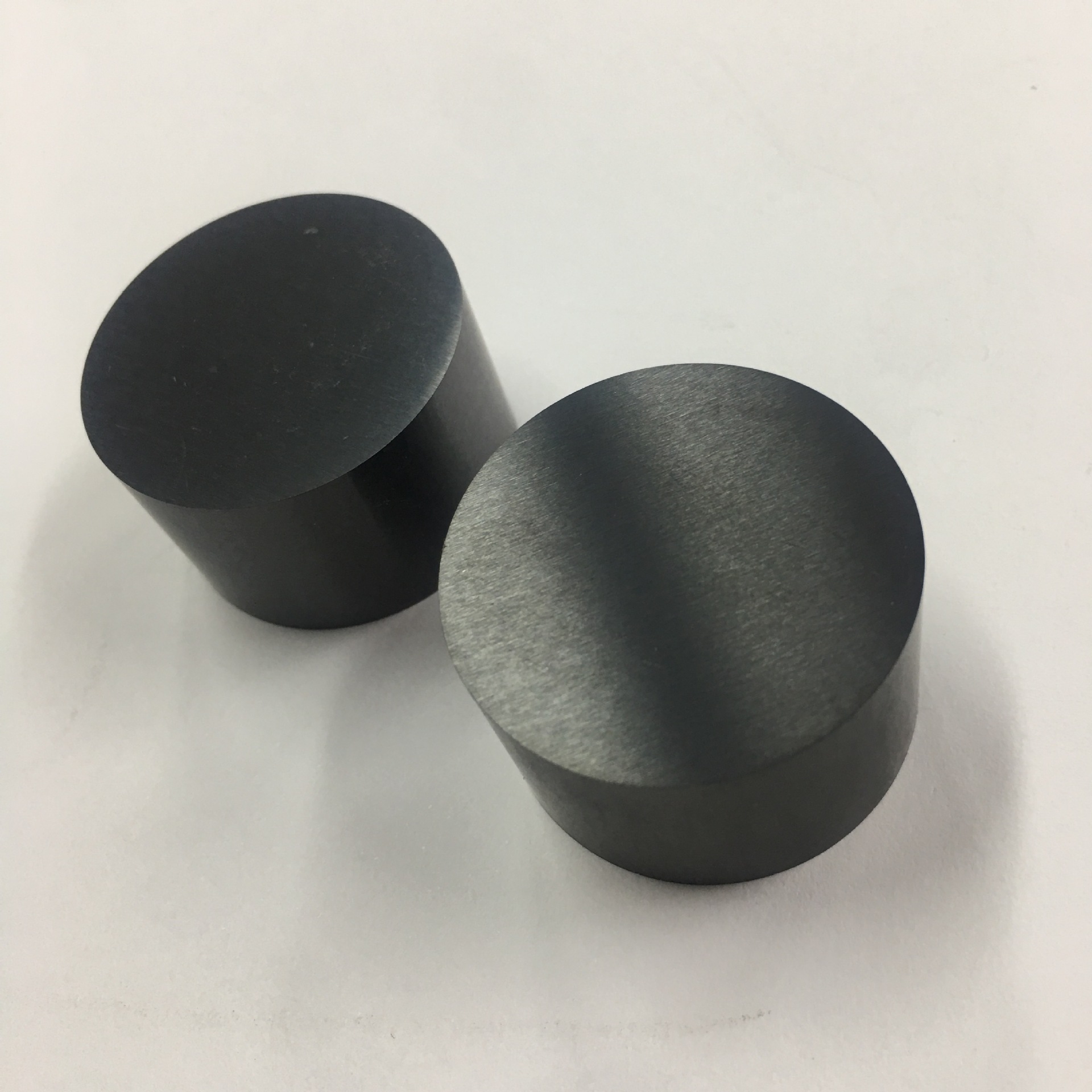 气压烧结 精密氮化硅陶瓷圆棒/块/片 耐磨氮化硅陶瓷