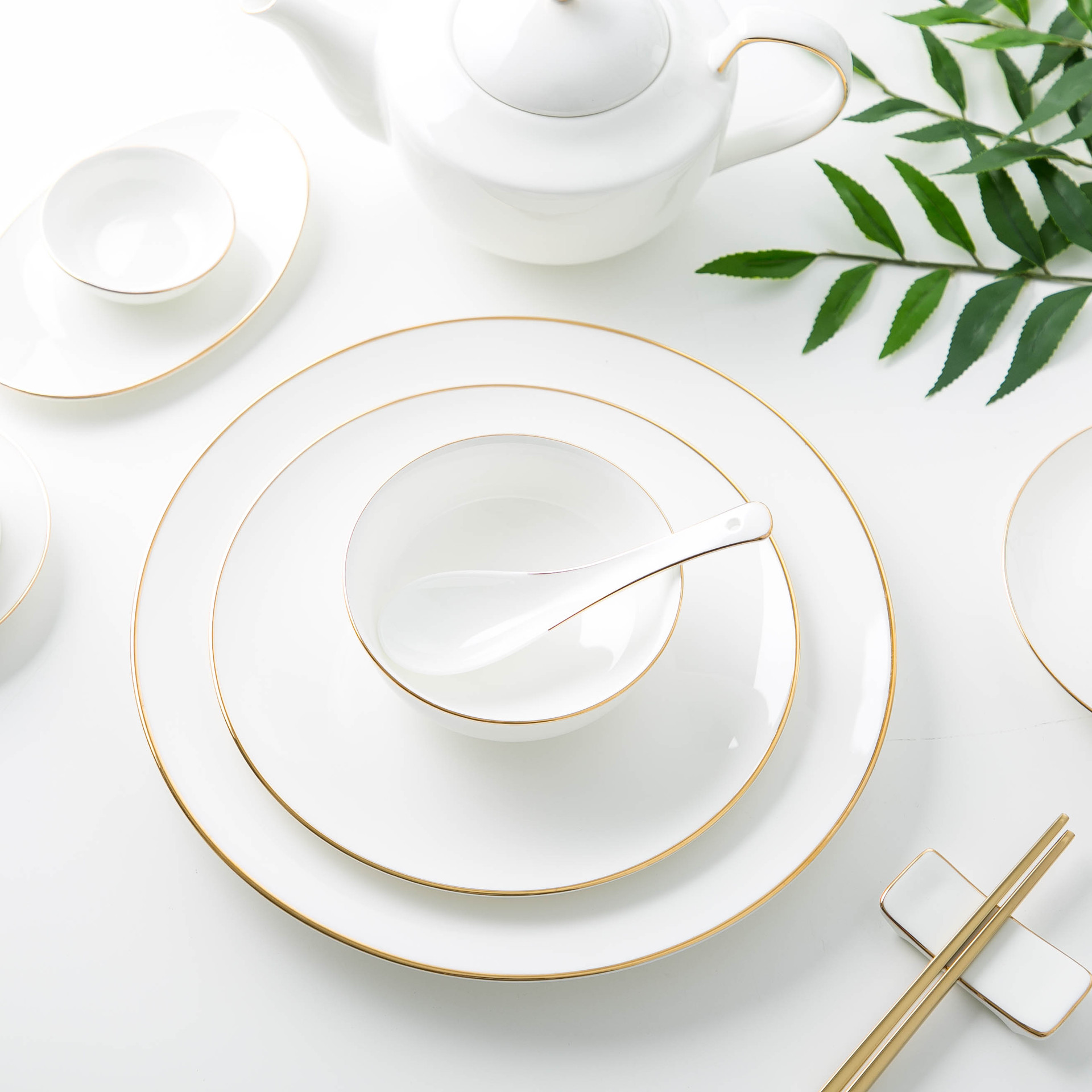 自由搭配 黄金镶边骨瓷酒店餐厅西餐碗盘摆台餐具批发可定制logo