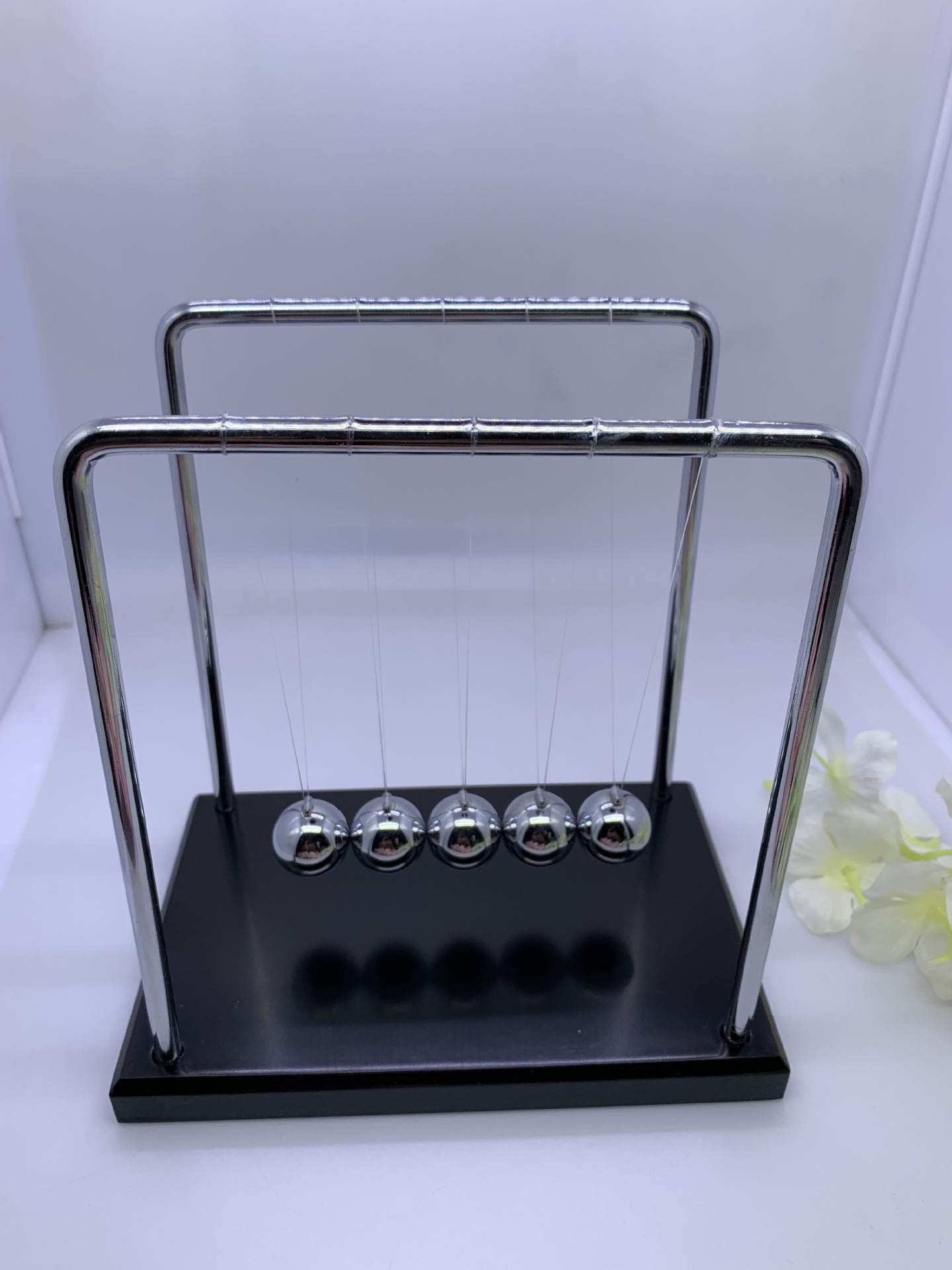 厂家批发大号实木金属支架牛顿摆球撞撞单摆球家居摆件特价