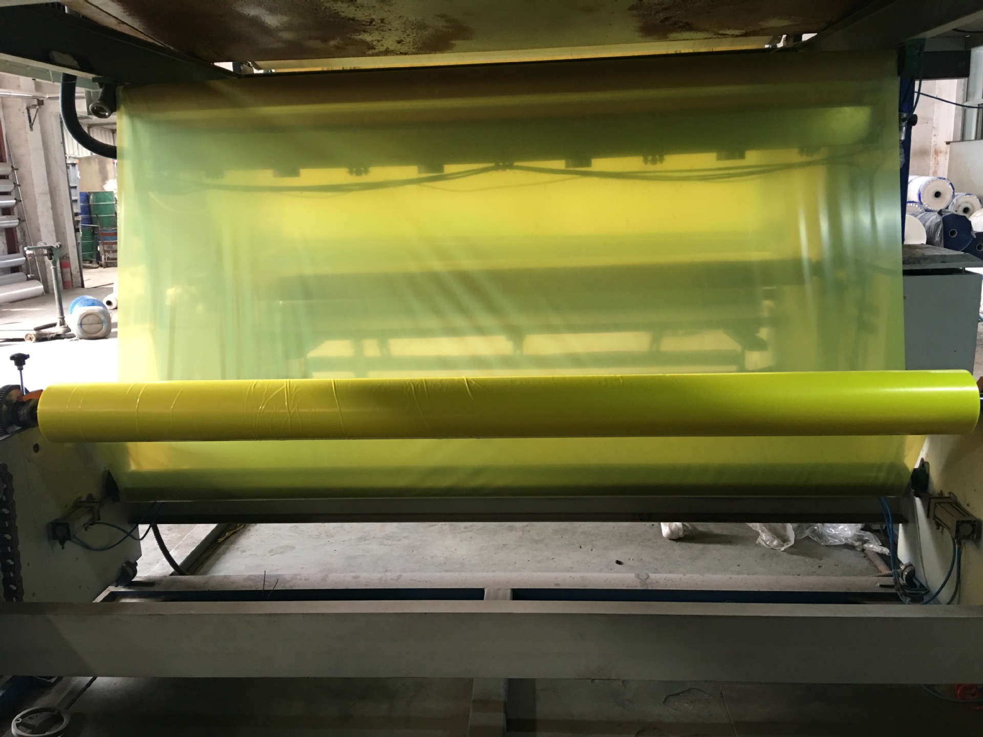 热销采棉机打包膜 大量生产棉花包装膜 专业生产下蛋机打包膜