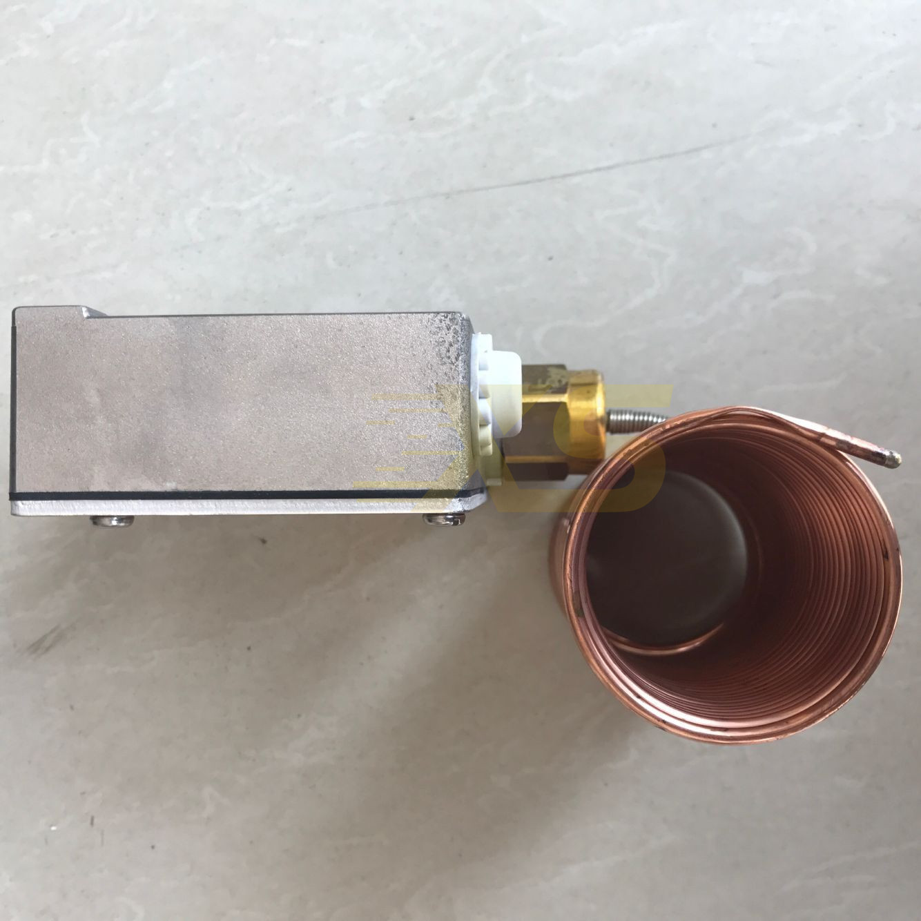 3 防冻开关 低温保护器温度控制器