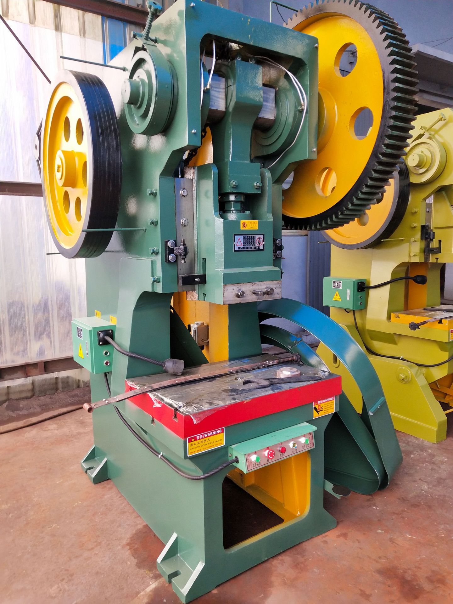 山东淄博顺通100吨固定台式冲床,jb23-100吨国标加重冲床可定做