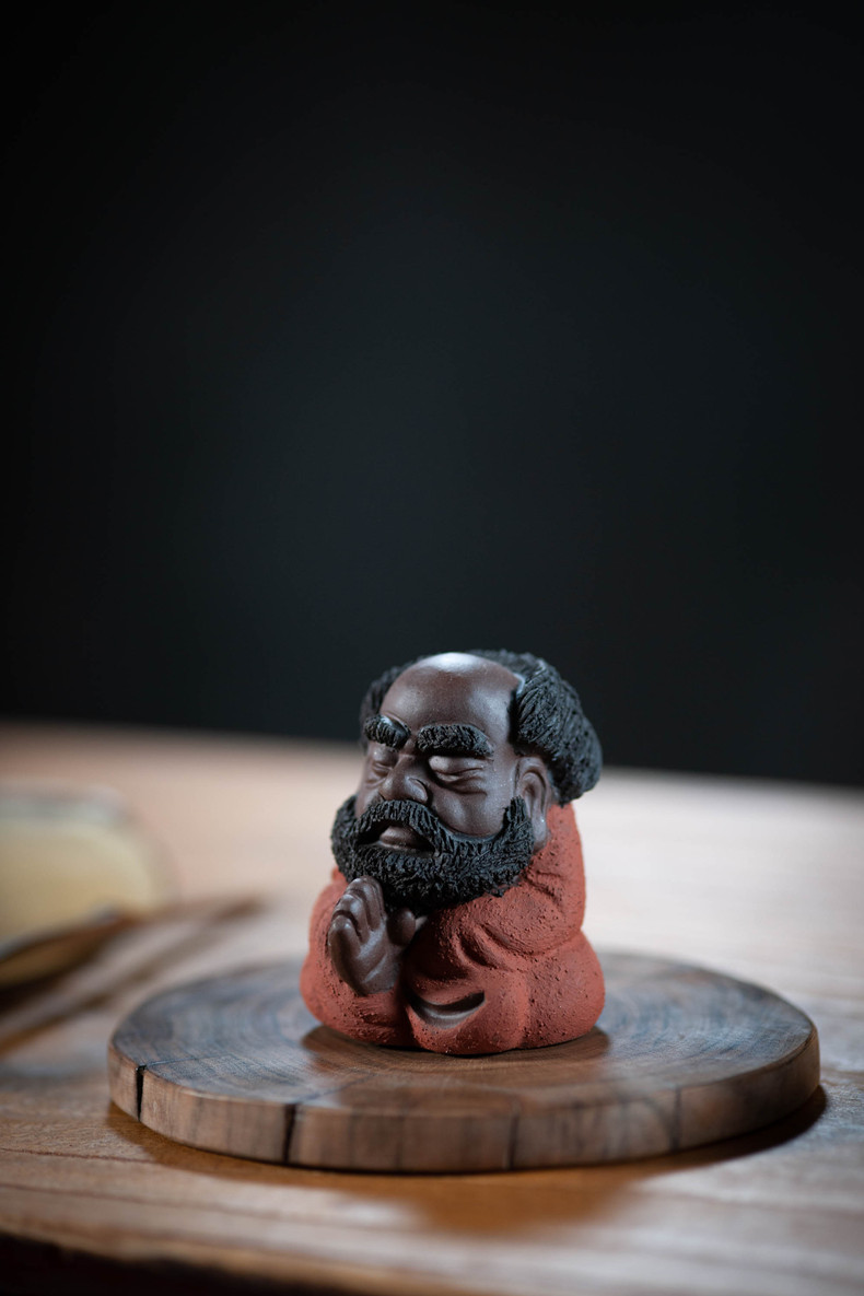 宜兴紫砂茶宠达摩纯手工雕塑禅意摆件茶道达摩祖师可养批发