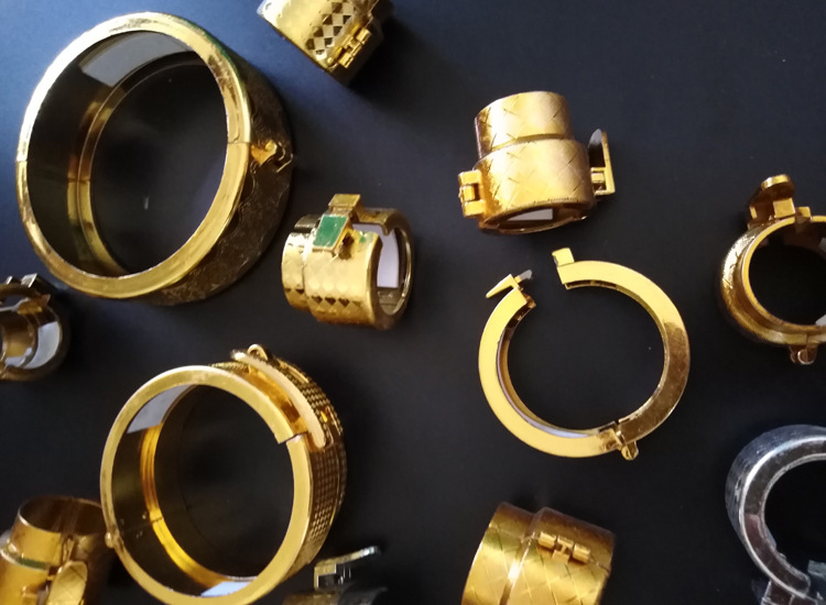 塑料酒瓶卡扣 白酒洋酒酒瓶金属卡扣锁扣 陶瓷瓶仿古卡扣-阿里巴巴