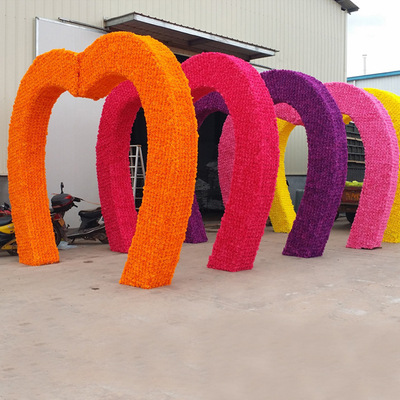 春节元旦心形绢花拱门 商场广场公园景区拱门造型 定做花门骨架