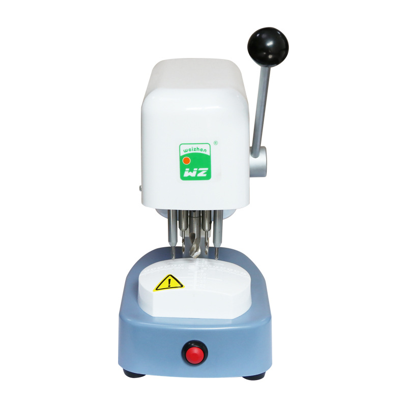 眼镜加工设备 维真眼镜模板打孔机 led灯镜片衬板三孔机制模机