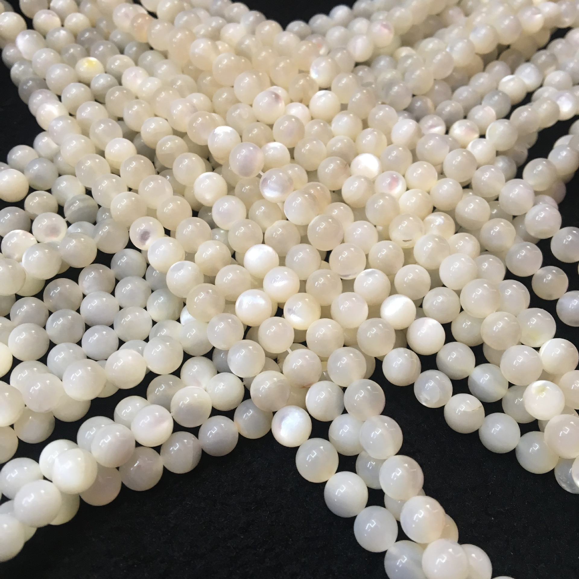 现货天然白蝶贝壳珍珠4-9mm黄色贝珠散珠批发diy裸珠配件厂家直销