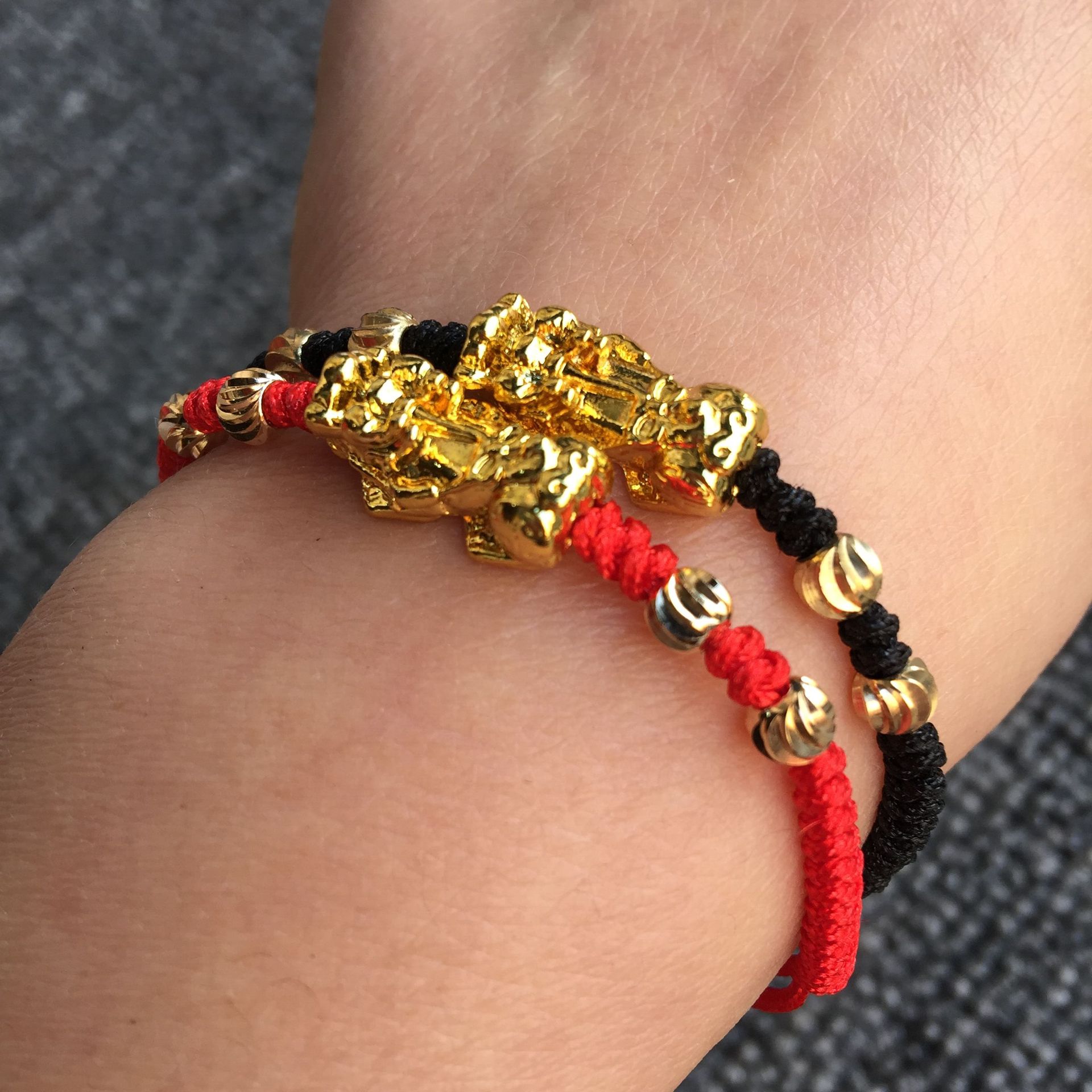 编绳金色貔貅手链脚链手圈可调节大小景区饰品地摊夜市