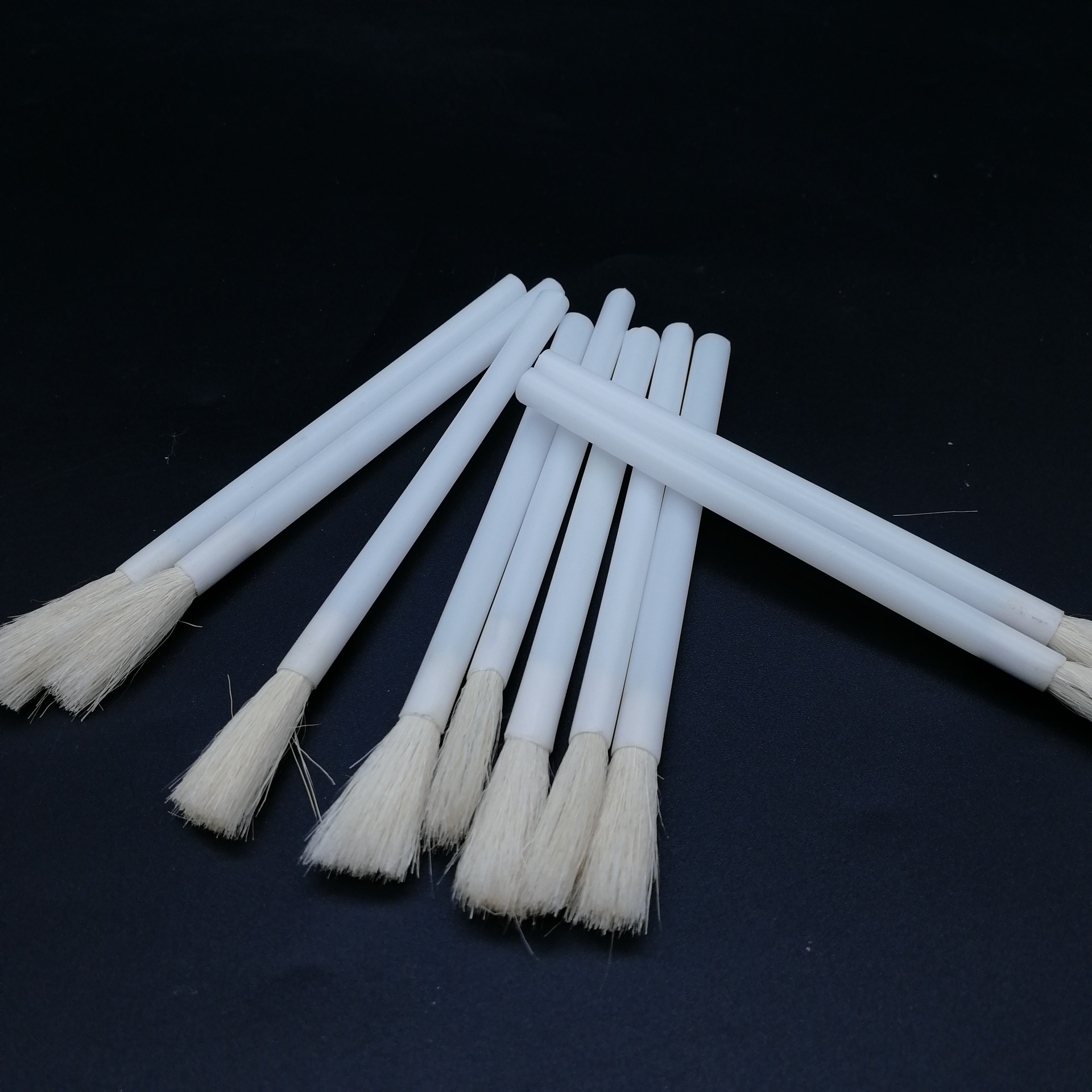 供应 一次性塑料毛刷 皮肤外用辅助清洁毛刷