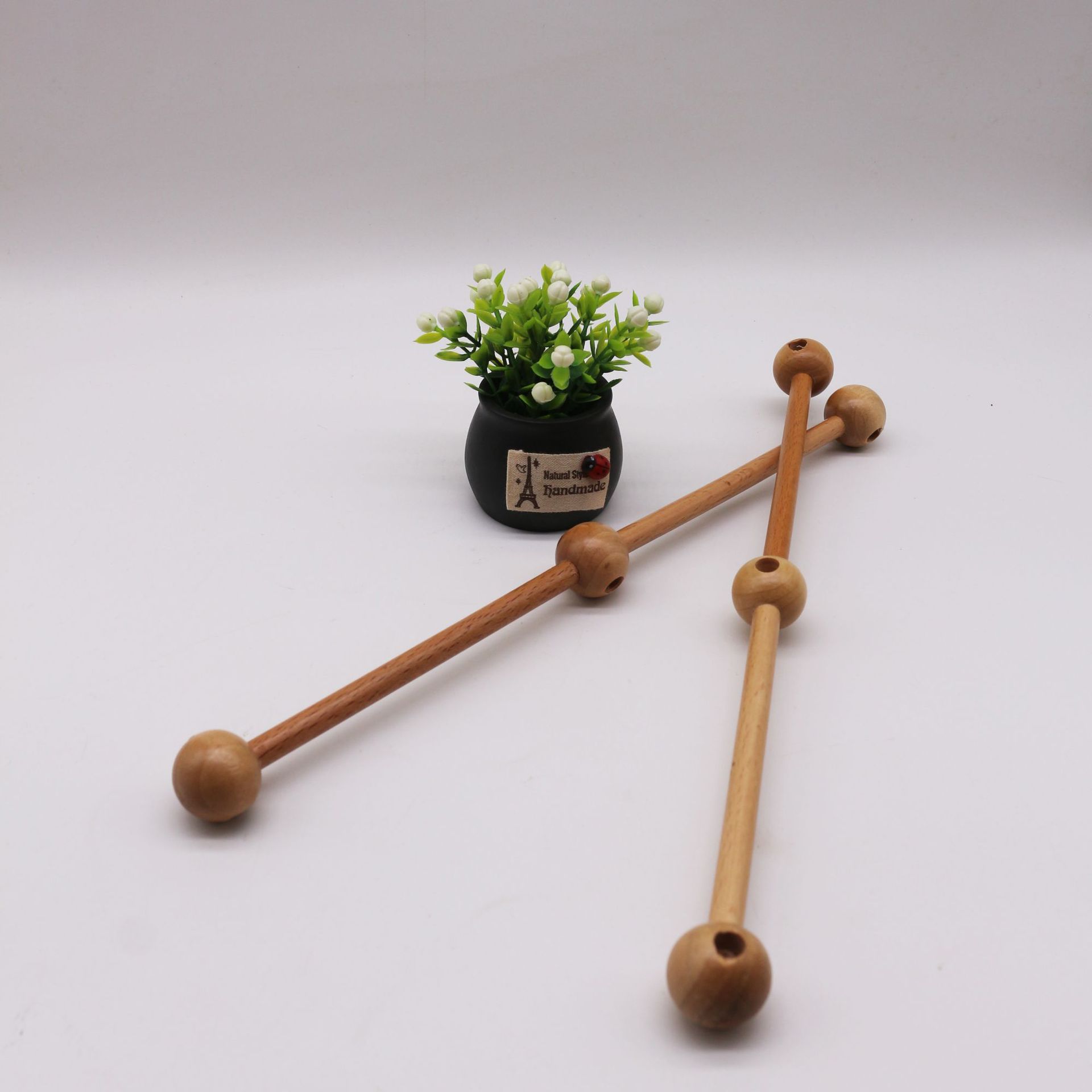 敲穴棍厂家直产榉木木棒圆木棒木质实木捶打棒榉木按摩棒