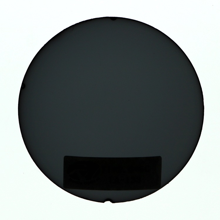 商品描述材质树脂颜色渐进蓝灰,渐进茶,渐进双灰,深灰,灰绿上市年份