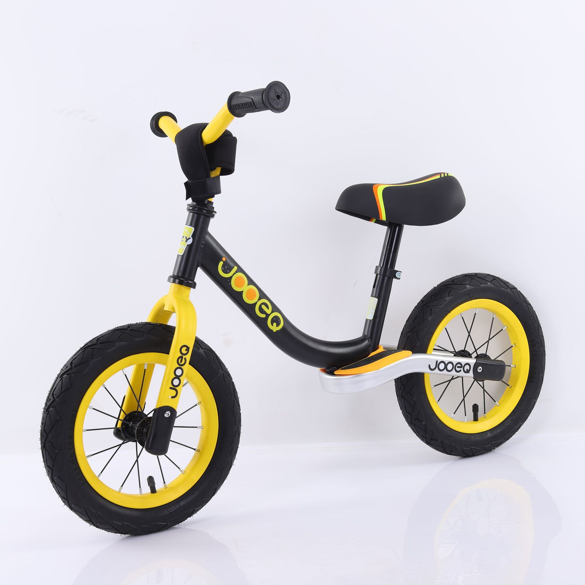 儿童平衡车1-2-3-6滑步车无脚踏滑行车两轮双轮自行车宝宝溜溜车