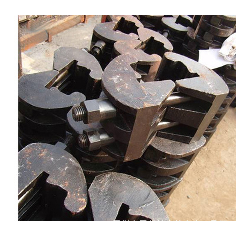 铁路工务器材夹轨器钢轨无孔夹轨器钢轨救轨器无孔夹具