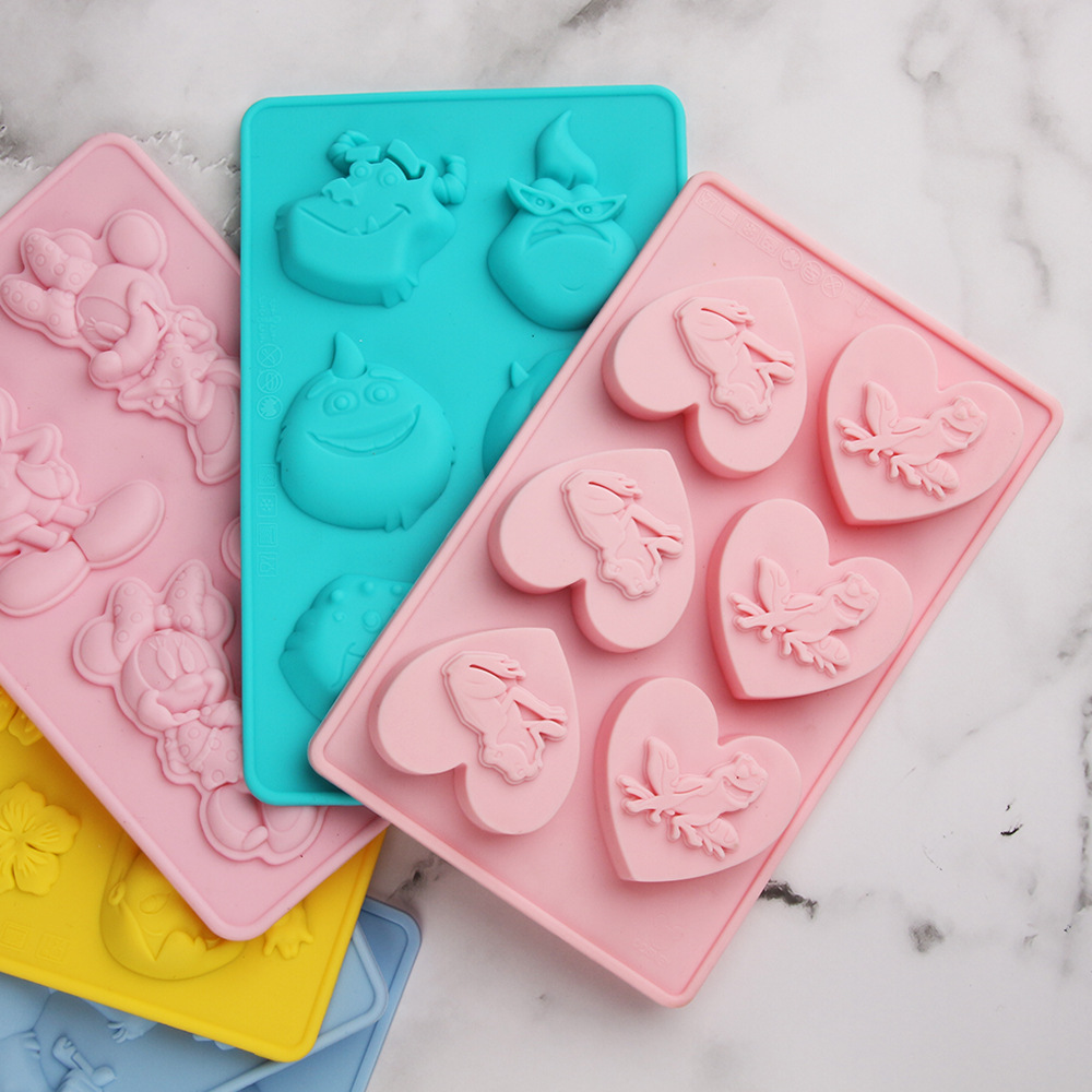 厨房烘焙小工具趣味卡通造型史迪仔长毛怪米妮硅胶巧克力模具