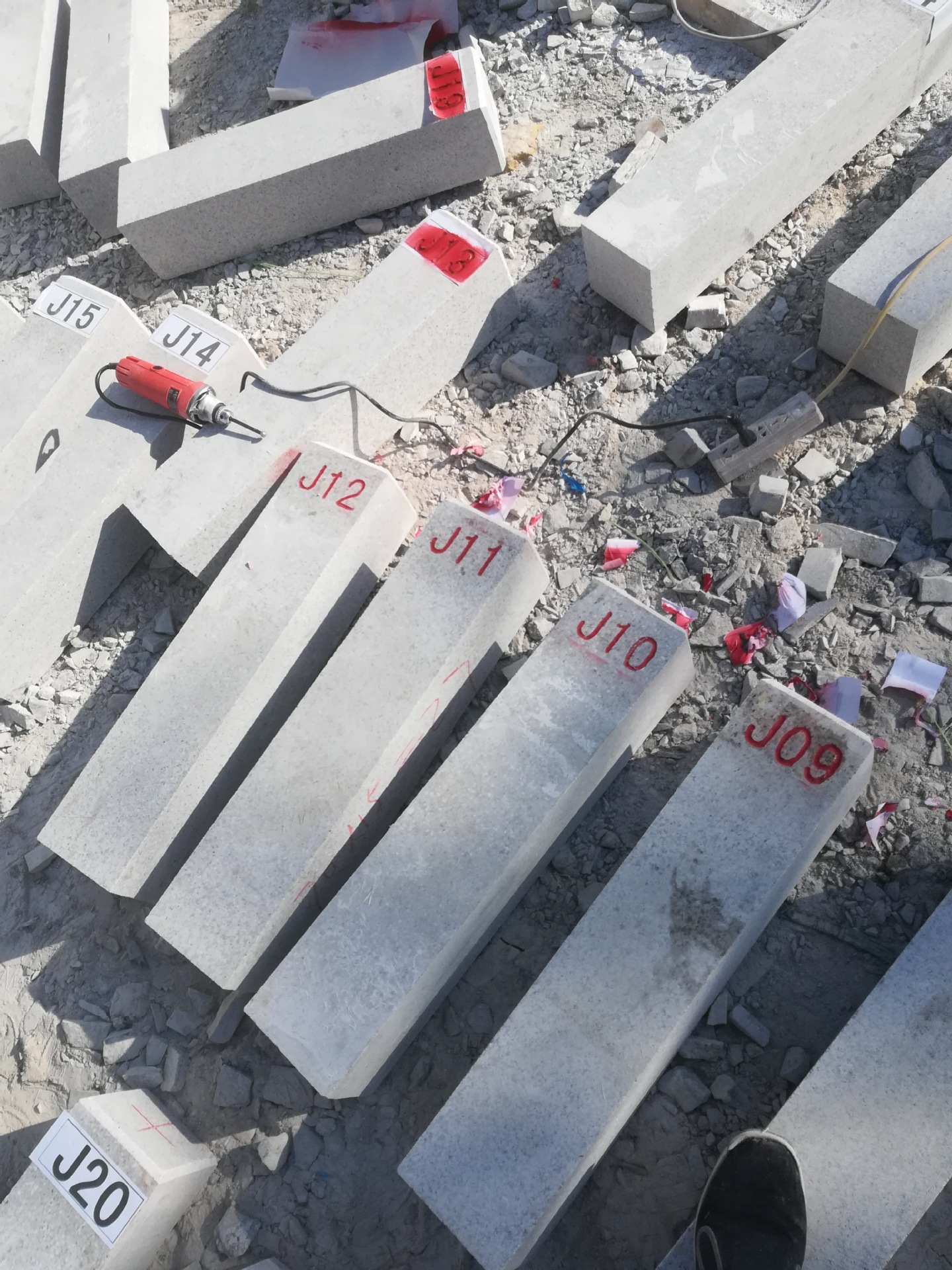 厂家生产石材公路界 花岗岩里程碑 石头百米桩 界碑 石材水利标