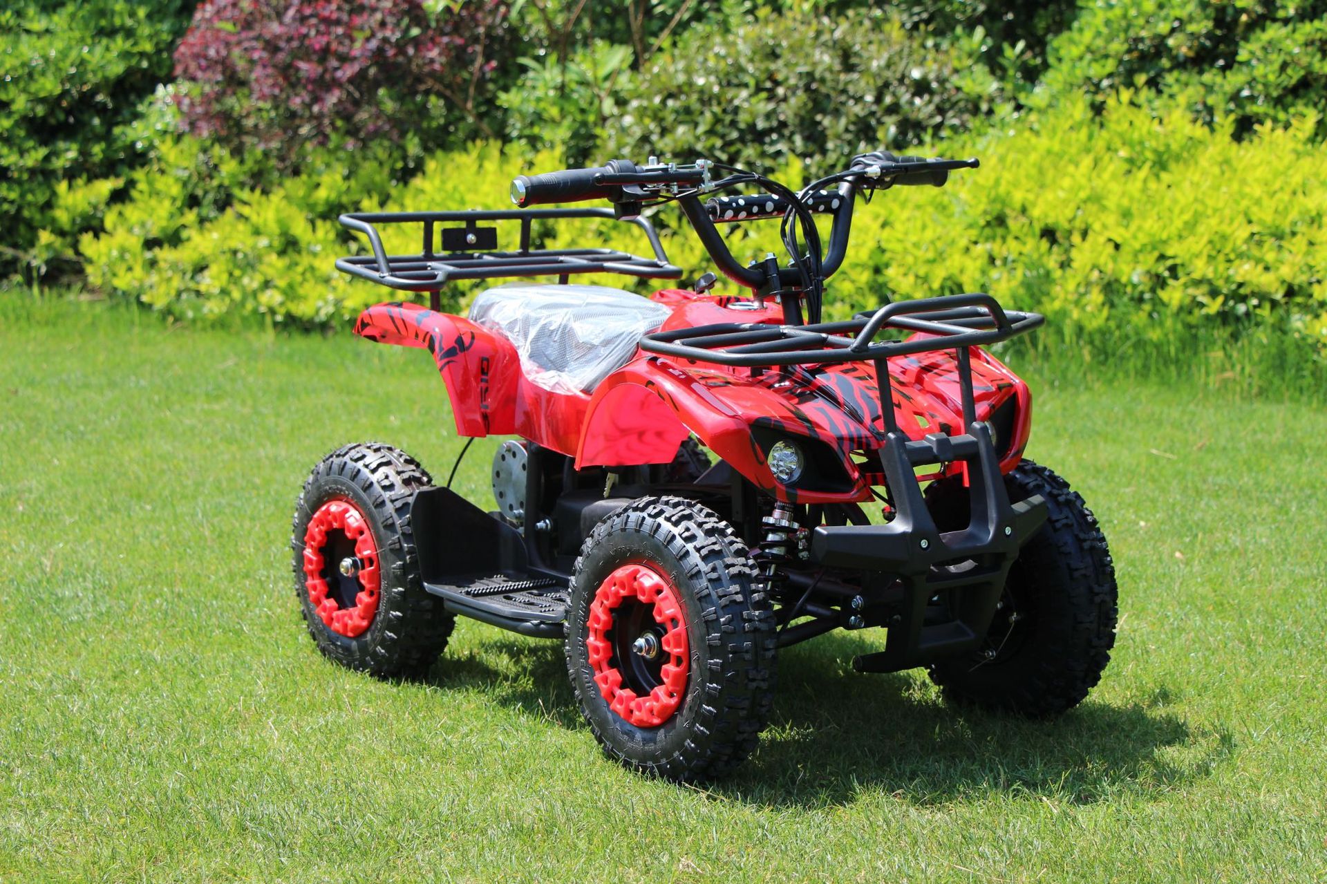 四轮越野摩托车_cr热销 牛沙滩车 四轮越野摩托车 atv定制 - 阿里巴巴