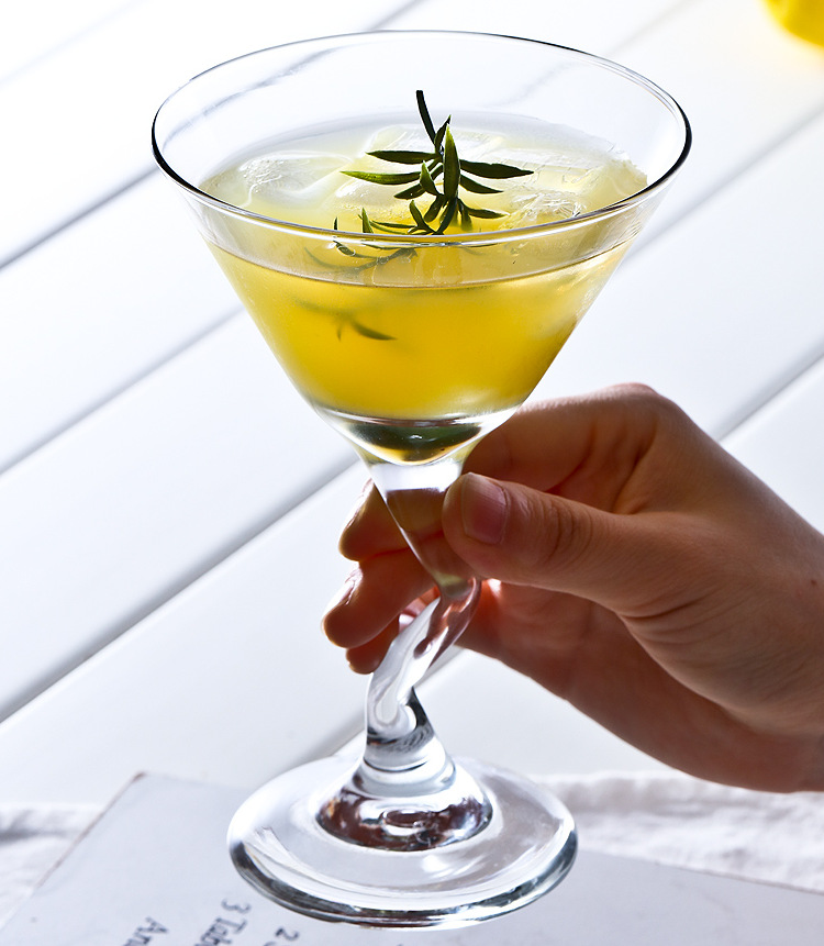 酒吧吧台鸡尾酒调杯 z形高脚杯子香槟杯果汁杯甜酒气泡酒杯果酒杯