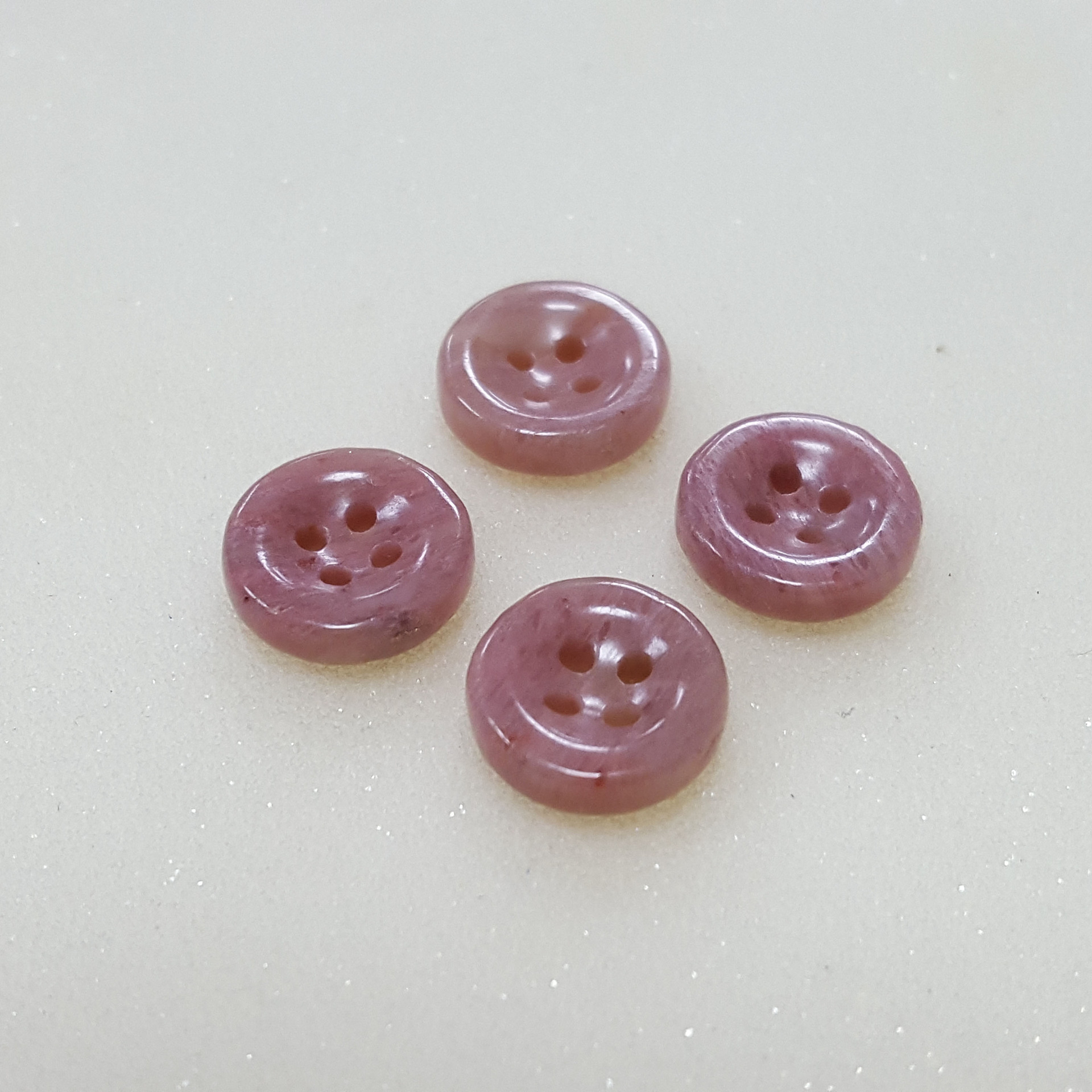 天然玫瑰石衬衣四眼纽扣高档服装辅料真宝石纽扣厂家批发石头饰品