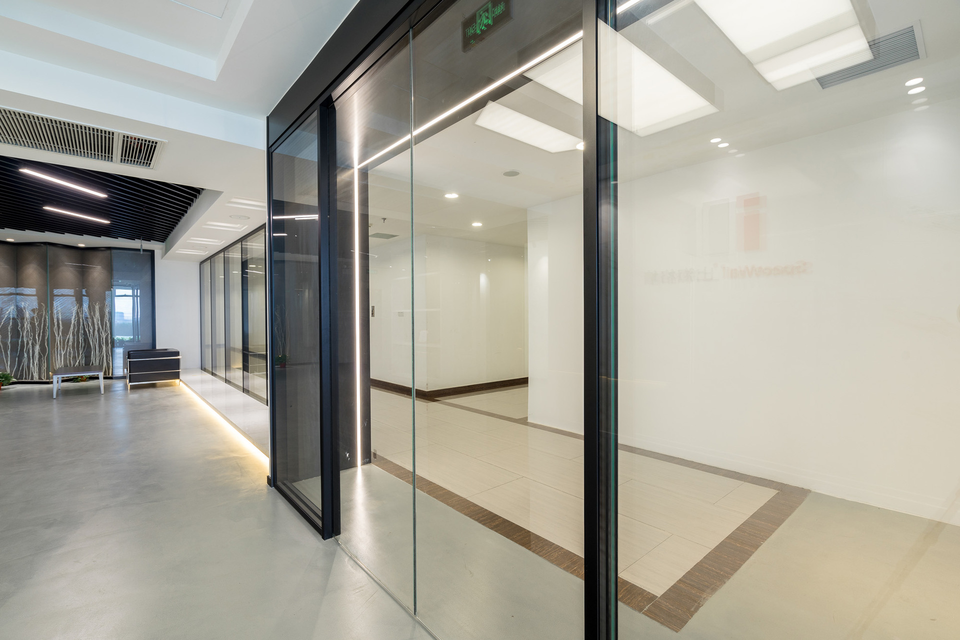 办公玻璃移门商业环境自动门室内电动双开玻璃门系统隔断入户移门